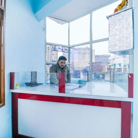 Oyo Hotel City View Nayagaon Buitenkant foto