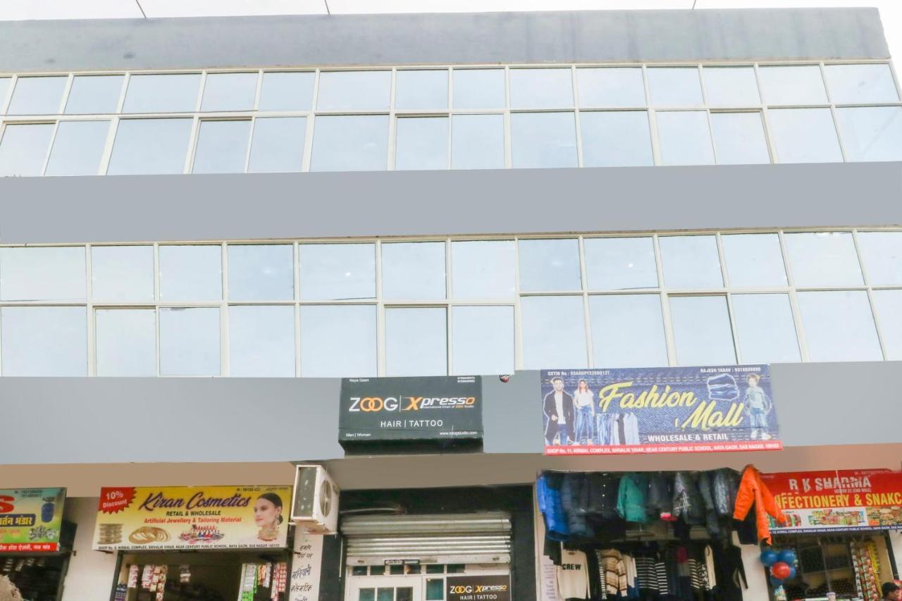Oyo Hotel City View Nayagaon Buitenkant foto