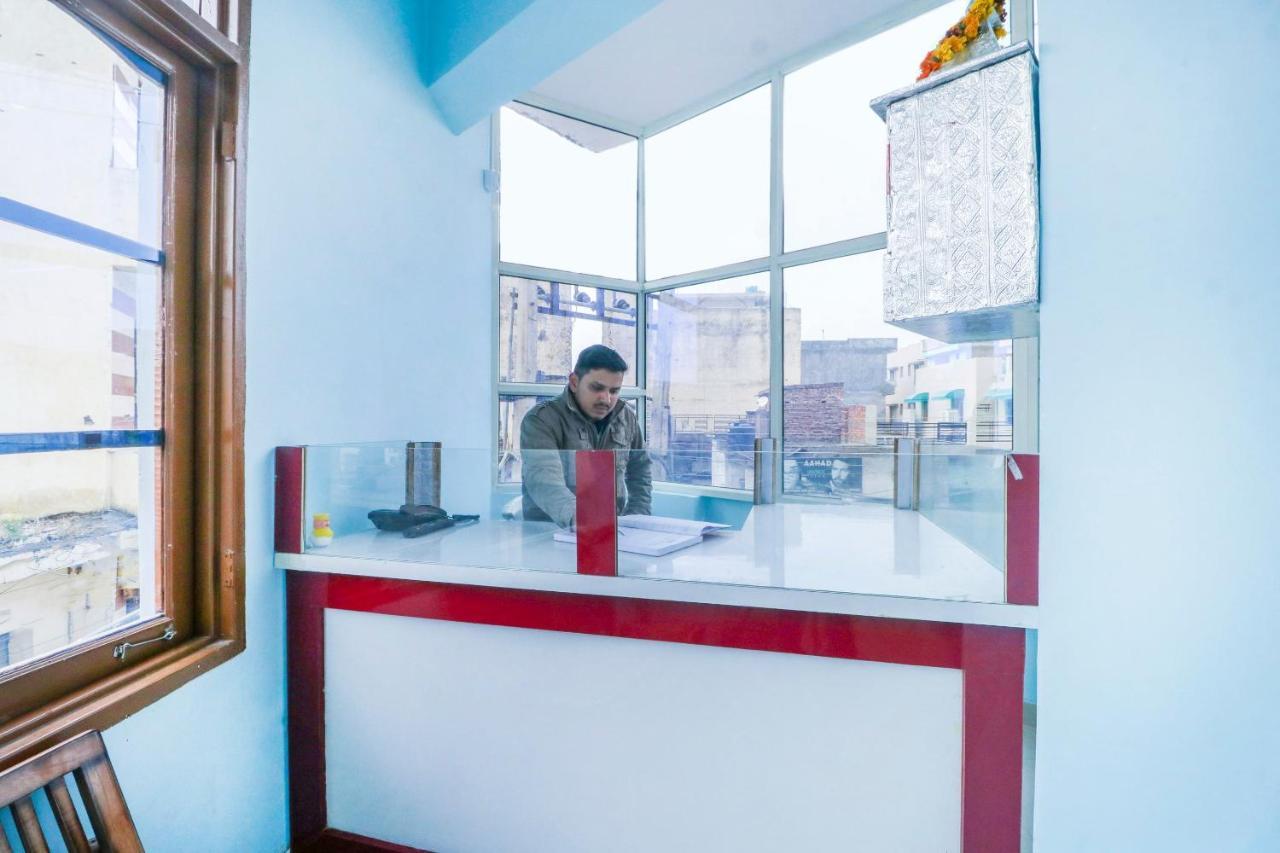 Oyo Hotel City View Nayagaon Buitenkant foto